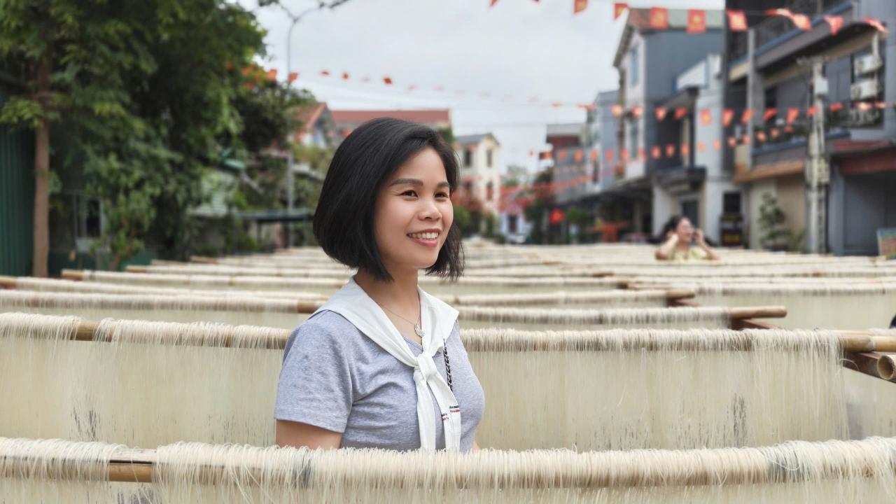 làng cổ Hùng Lô